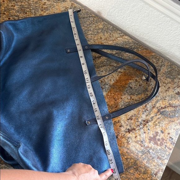 TIFFANY & CO. - Picture 11 of 15